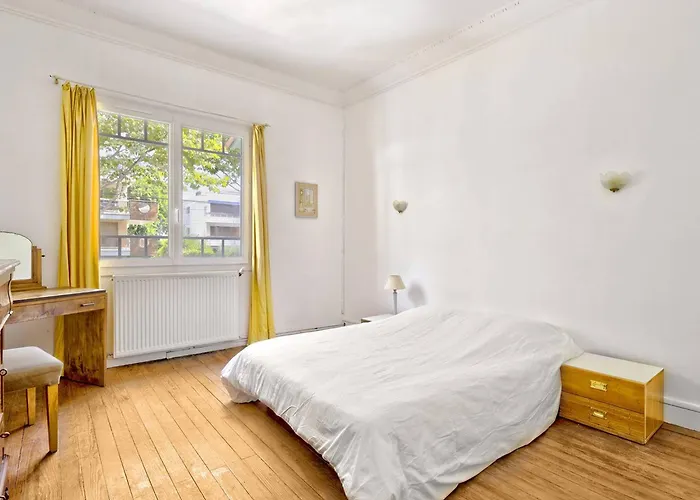 : T4 Avec Terrasse Et Parking A 400m De La ! - Fr-1-433-128 アパート アルカション