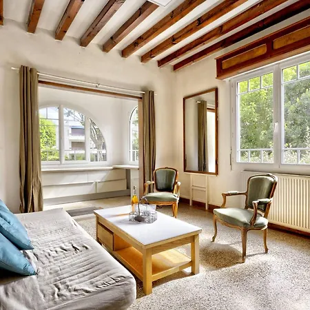 Apartment : T4 Avec Terrasse Et Parking A 400m De La ! - Fr-1-433-128 *
